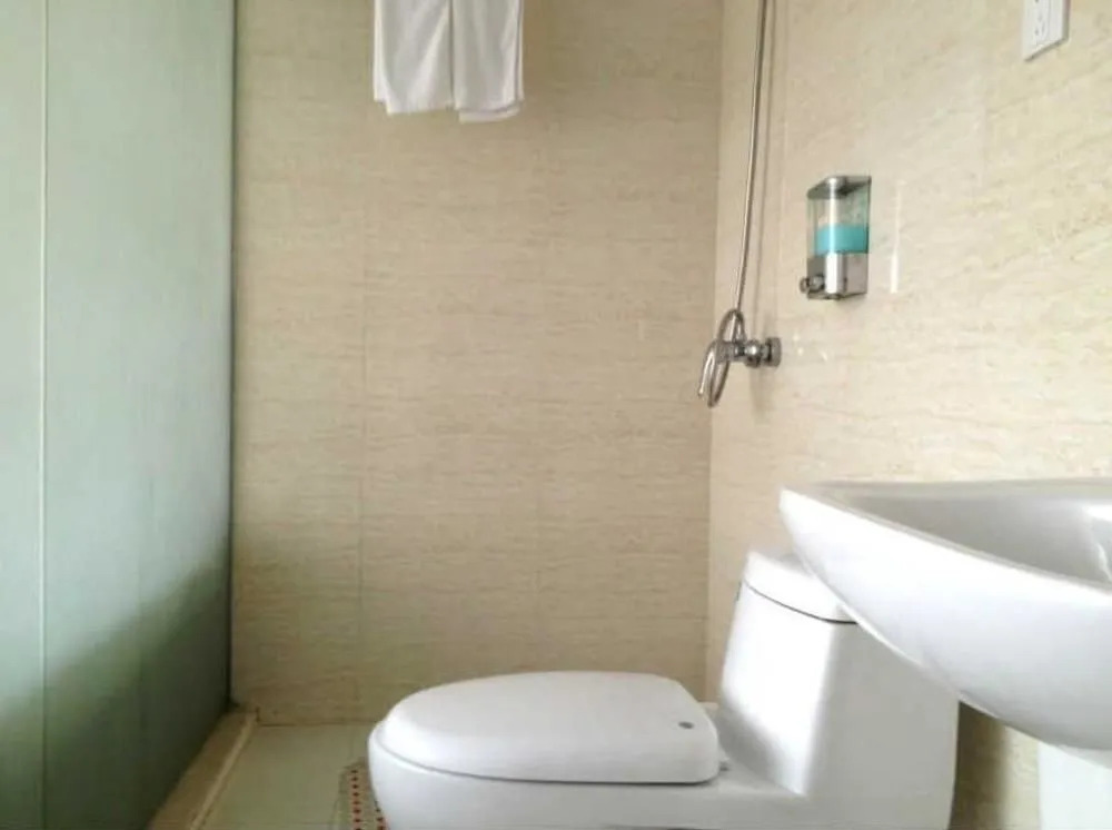Minghong Business Hotel