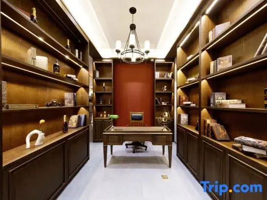 James Joyec Coffetel (Yanji Yanbian University Folk Garden Hotel )