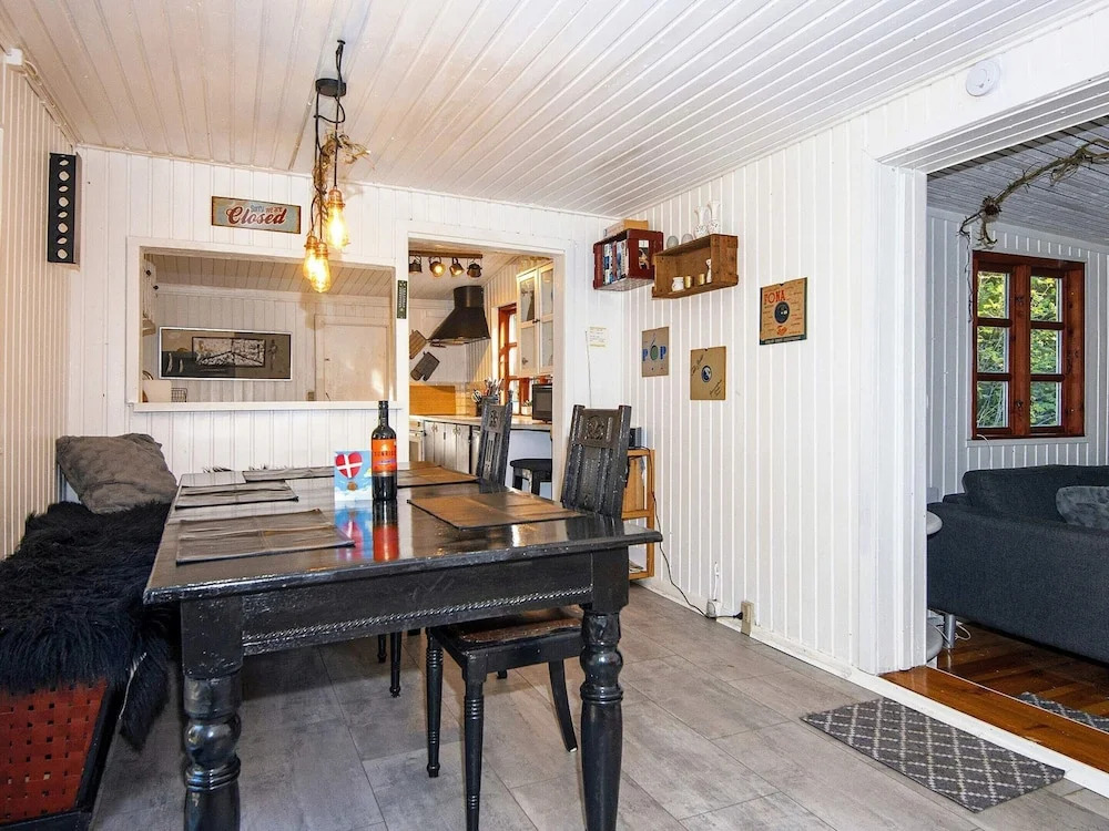 6 Person Holiday Home in Ebeltoft