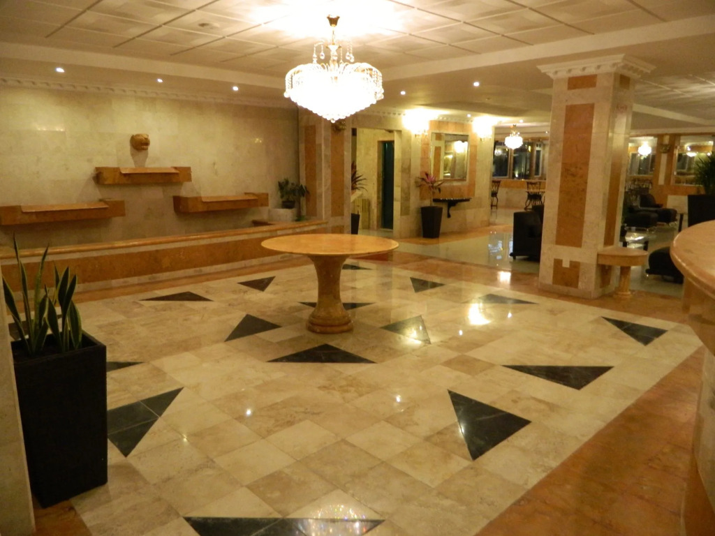 Hotel Palacio Maya
