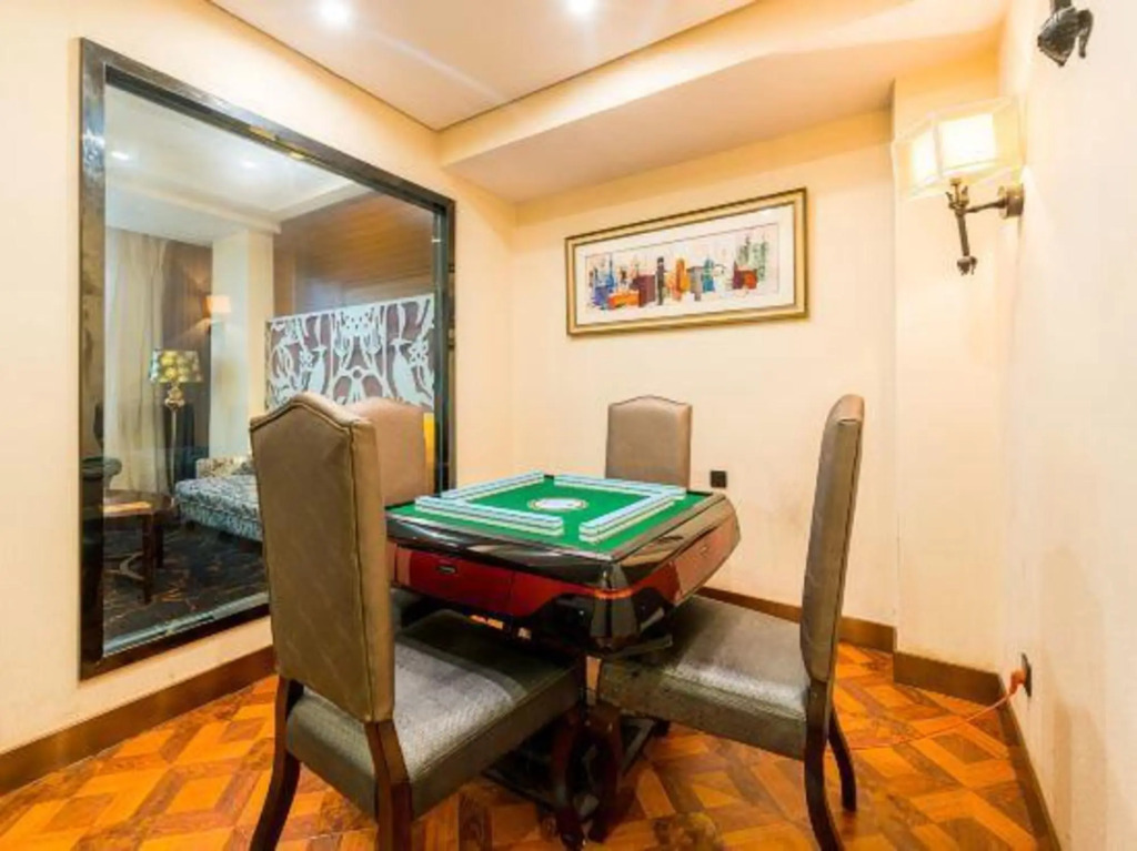 Siyang Fenghua Lizhi Hotel