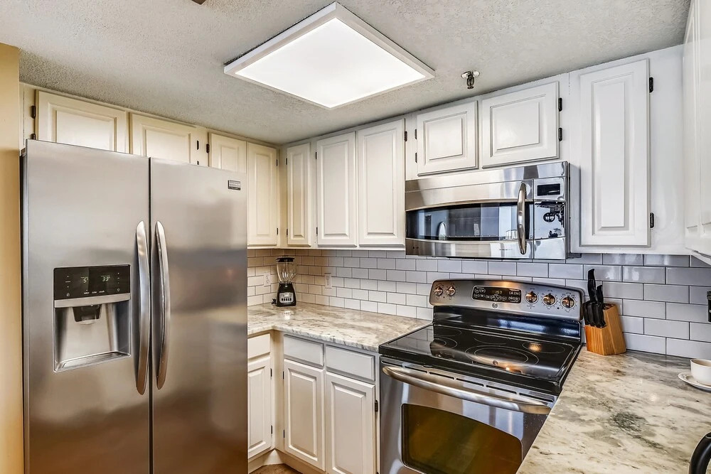 WVT 604 is a Beautiful 3 BR 2 Ba with a Boat Slip by RedAwning