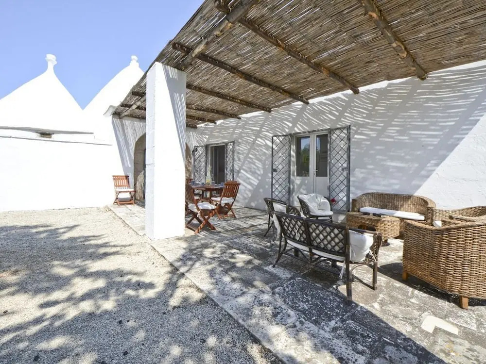 Villetta Spiga Con Trullo E Giardino