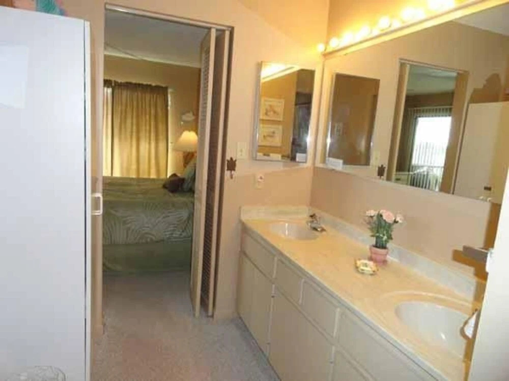 Ocean Park Terrace 202