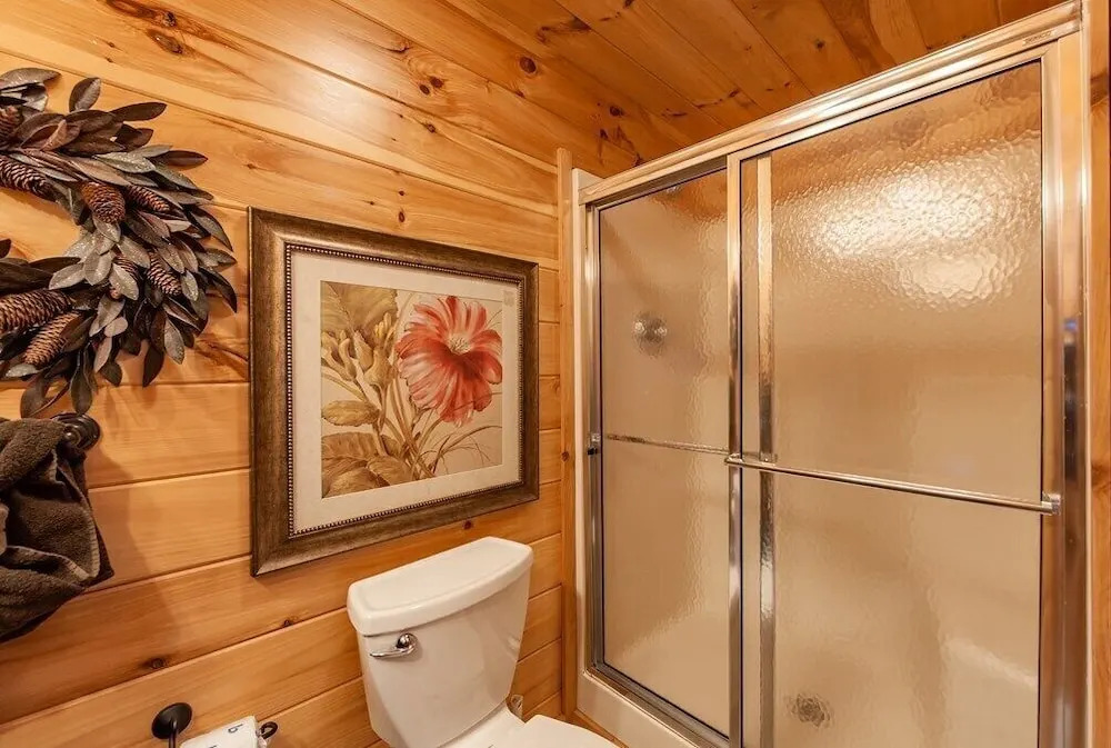 Legend Crest Lodge