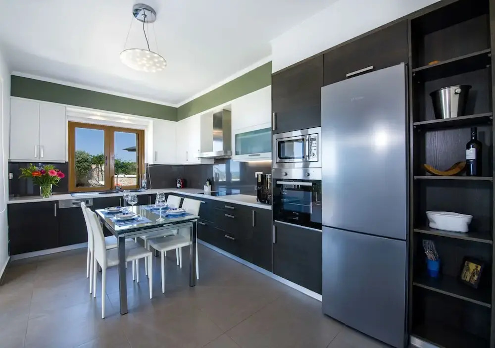 Villa Lady Dafni with private heated pool
