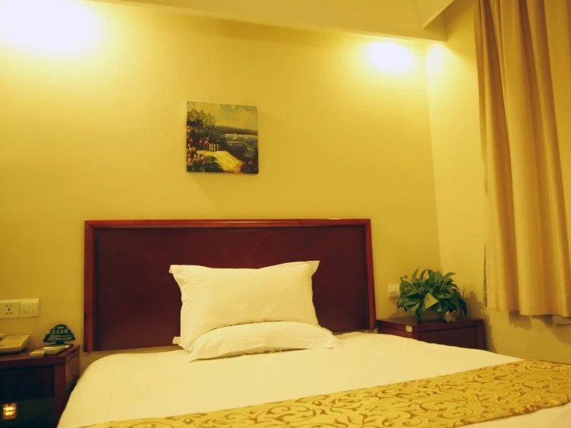 Greentree Inn Taizhou North Qingnian Road Express Hotel
