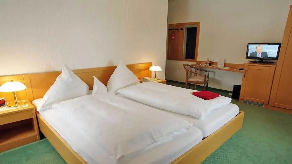 Land-gut-Hotel Räuber Lippoldskrug