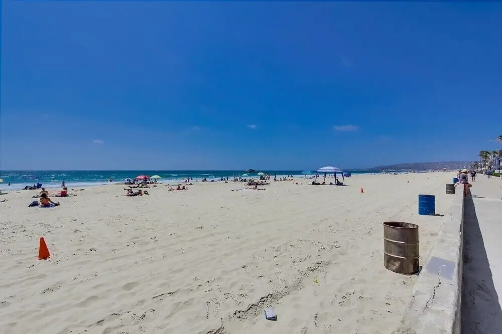 Belmont Shores I 2 Bedrooms 2 Bathrooms Condo