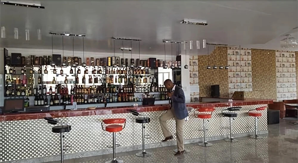 Golden Mile Hotel