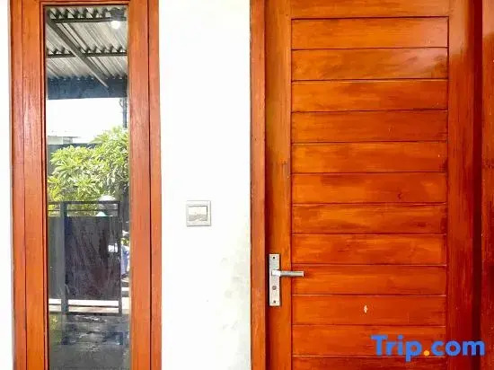 Homestay Room in Bali Near Legian Beach