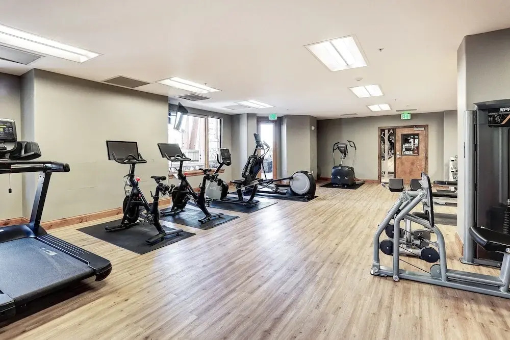 Beautiful Mountain View 2br Condo - Ski-in/out 2 Bedroom Condo