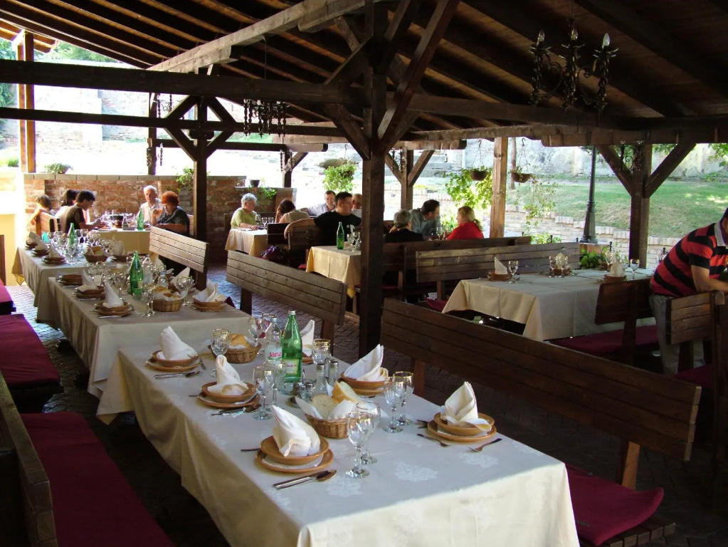 Hotel Stari Podrum