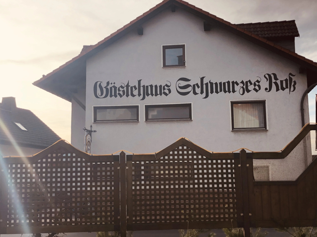 Landgasthof "Zum Schwarzen Roß"