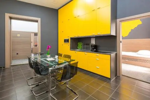 E14 Design Hostel
