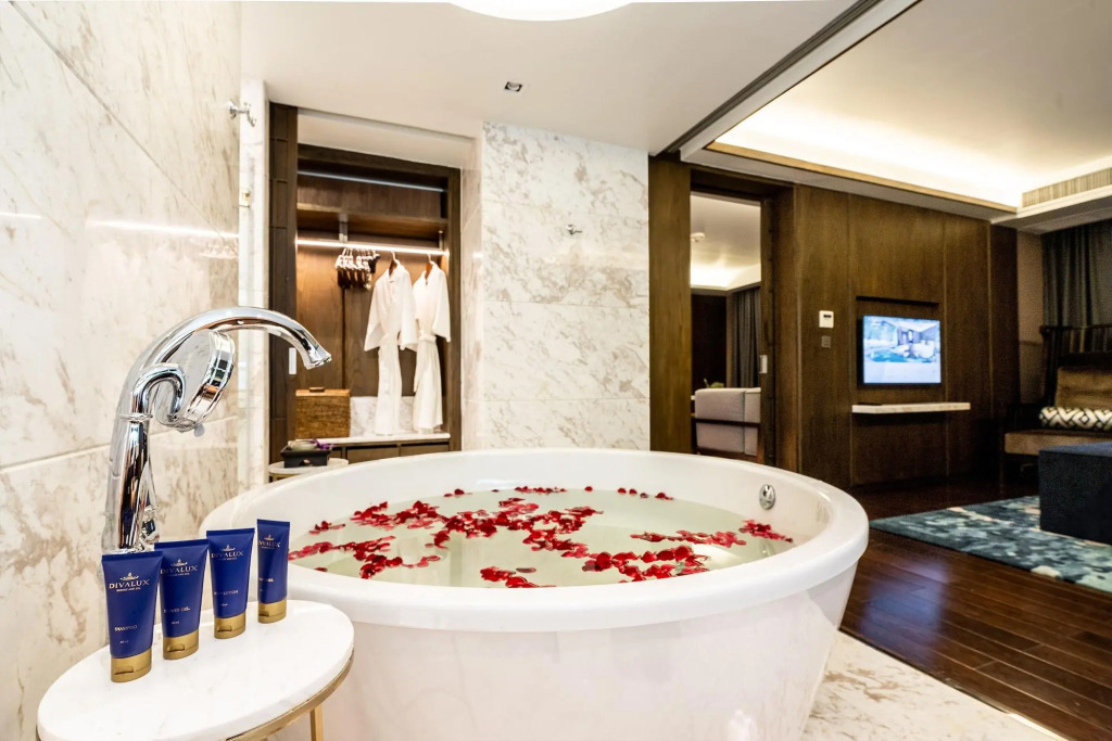 Divalux Resort & Spa Bangkok, Suvarnabhumi Airport-Free Shuttle