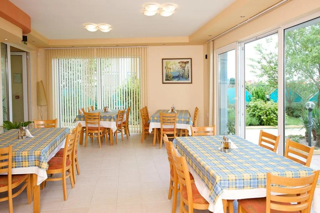 Hotel Sofia Beach