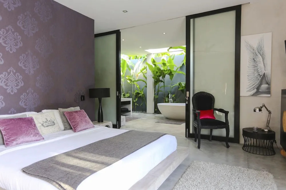 Villa Prana - High End Boutique Style Interior Design 5 BR Villa