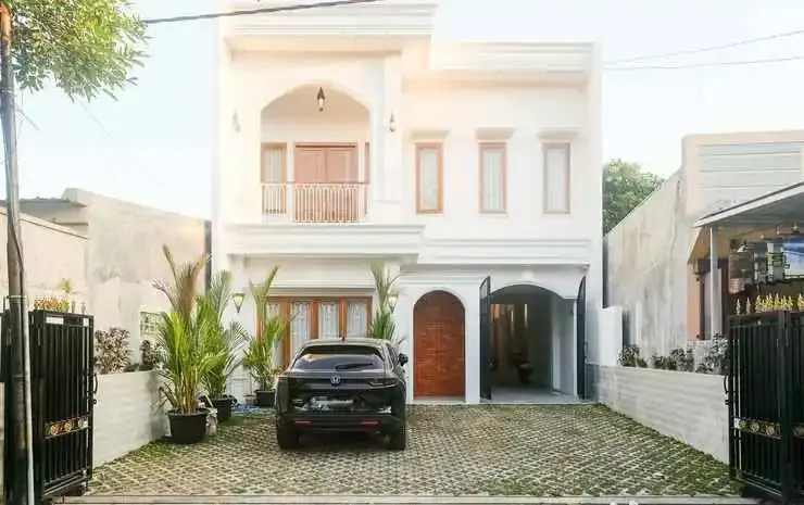 Urbanview Syariah Loji Arum Stasiun Klaten by RedDoorz