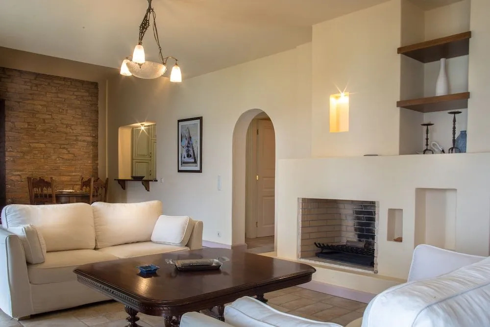 Luxury villa by the beach by Andros Villas Collection