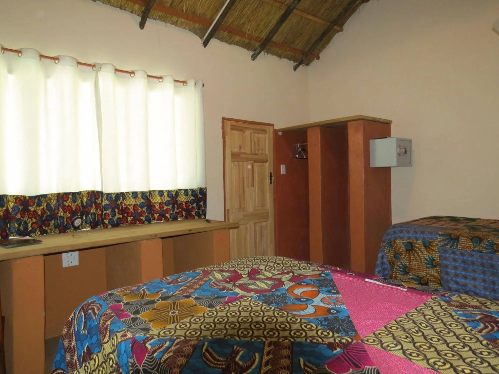Croc Valley Camp