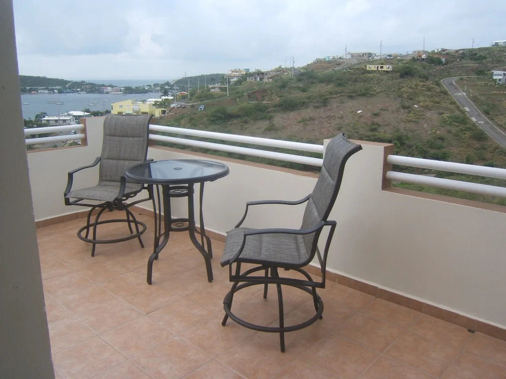 Hillbay View Villas