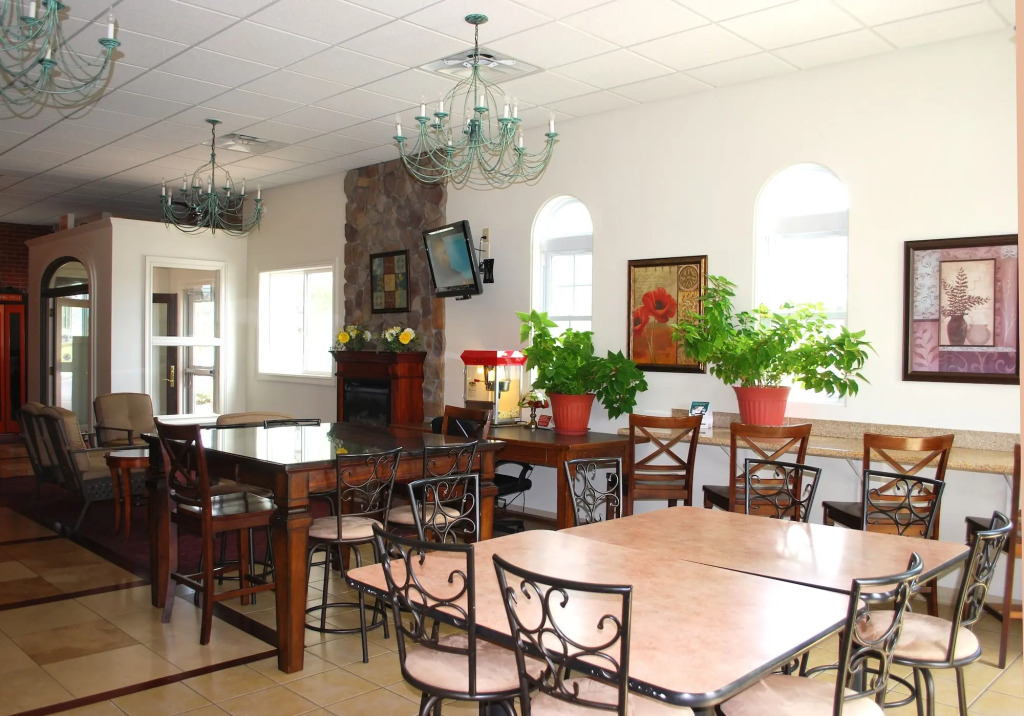 Travel Inn - Watertown NY