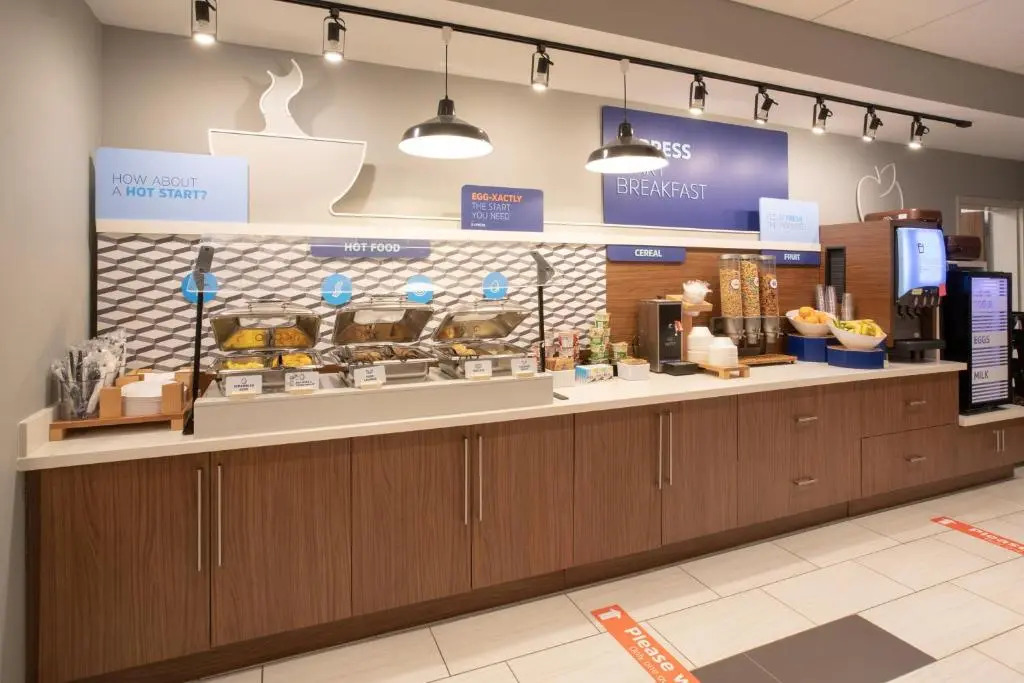 Holiday Inn Express & Suites - Goodland I-70 by IHG