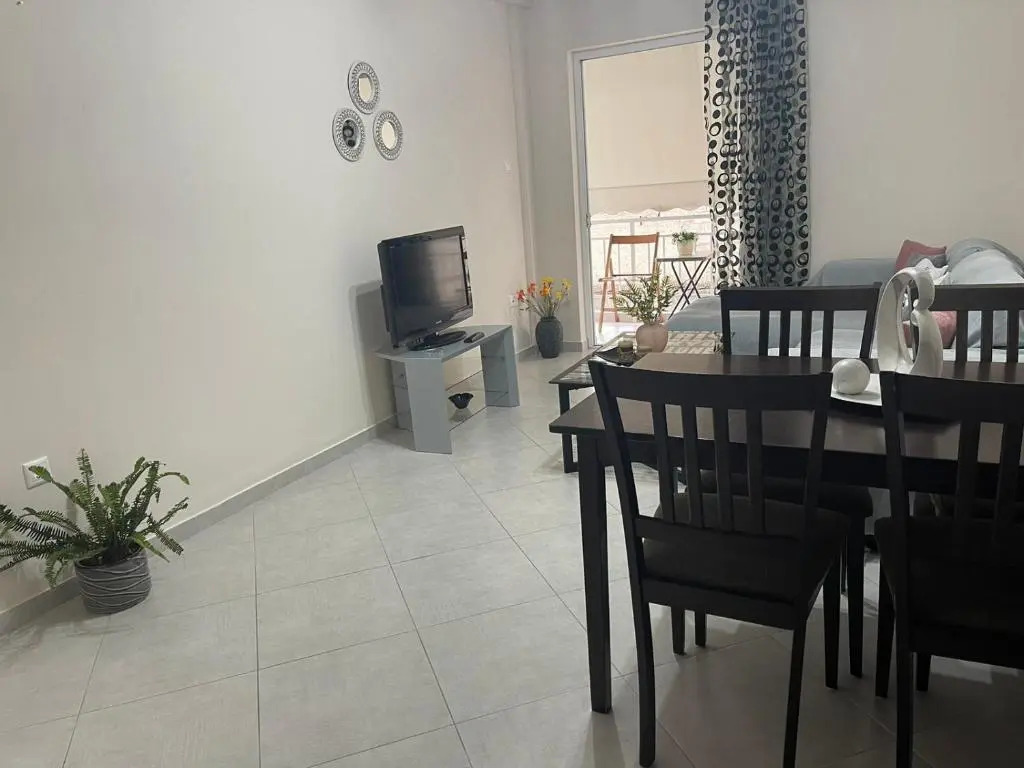 Cozy Apartment in Nea Palatia-Oropos