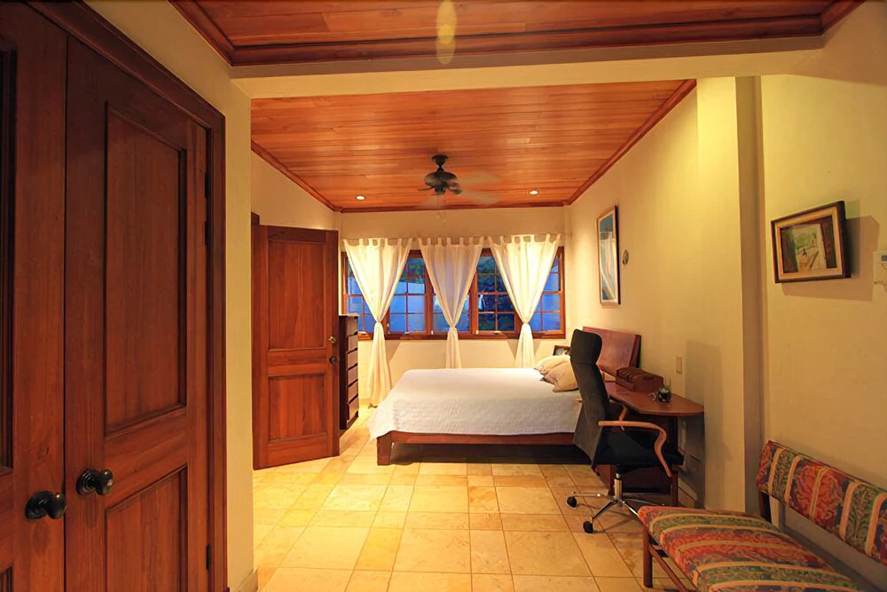 Casa Canopy