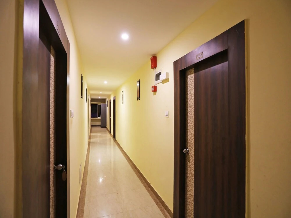 OYO 15206 Hotel Sonar Gaon