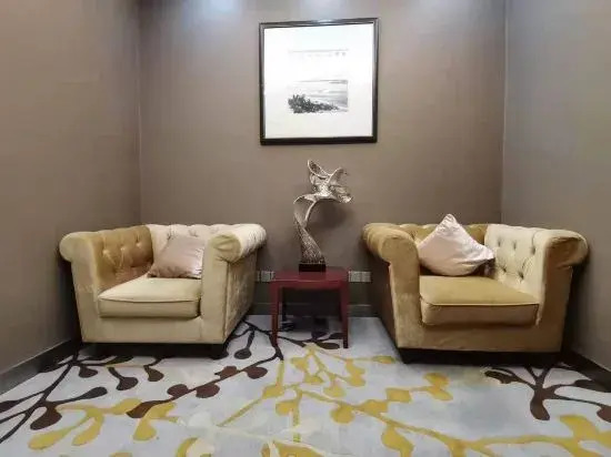 Fugang International Hotel Pingyuan