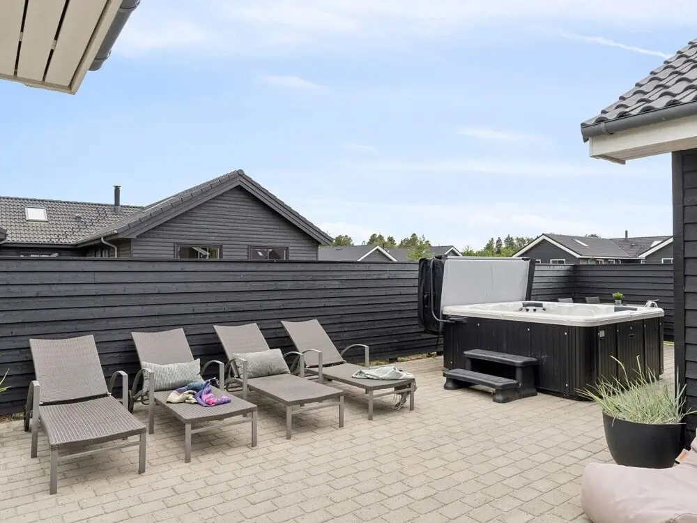5 Star Holiday Home in Norre Nebel