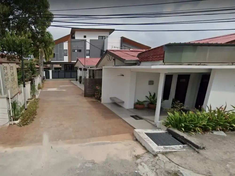 Oyo 90046 Bangi Guest House