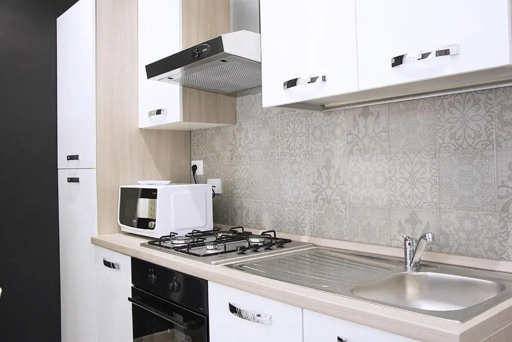 Gens Claudia, Vatican Luxury Apartments