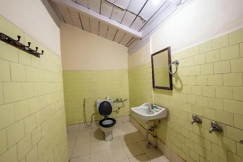 India Hotel - Hotel on Mall Road Nainital
