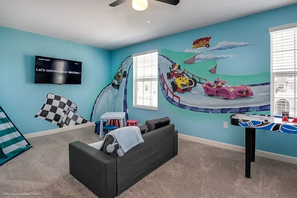 8915 Stinger Drive