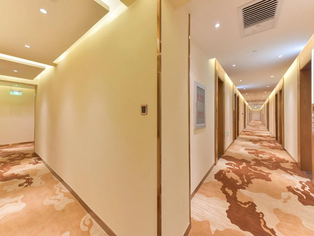 James Joyce Coffetel· Beijing reat Hall of the People Qianmen Street Metro Station