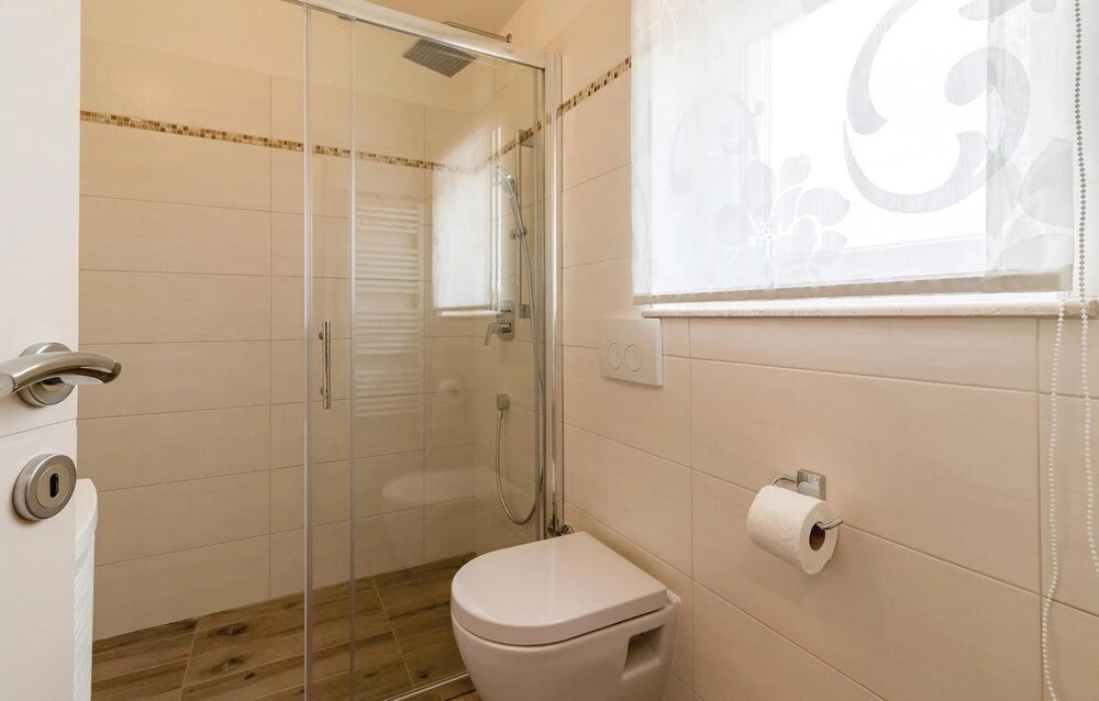 Gorgeous Home In Radeki Polje With Sauna