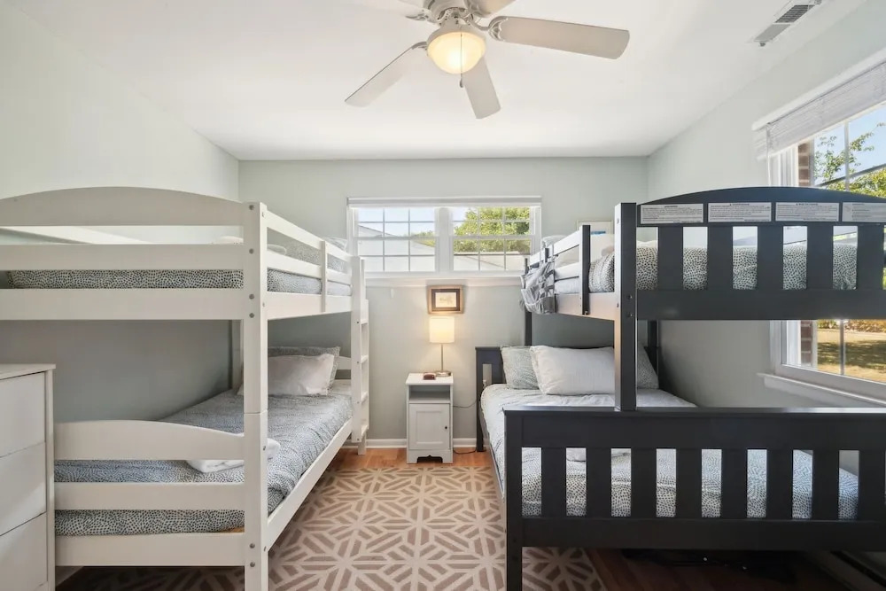 2BR Cape May Retreat - Yard, Beach & Parking