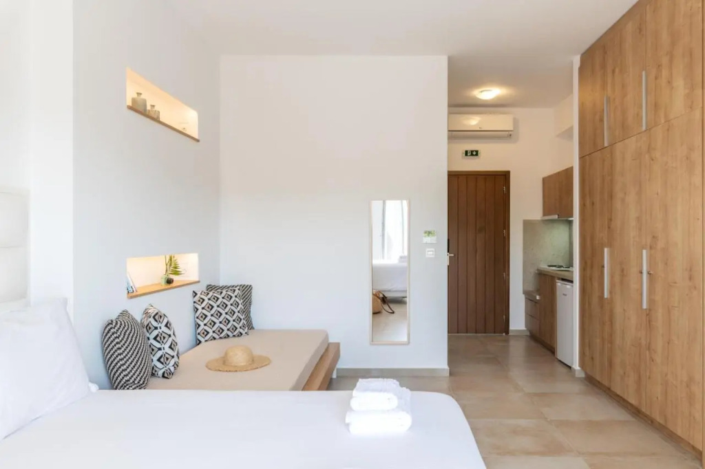 Mykonaki Hotel