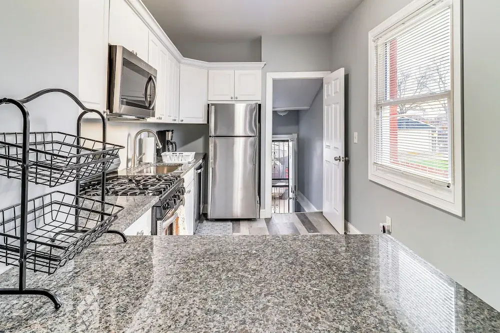 Downtown Detroit Townhome Near North End!