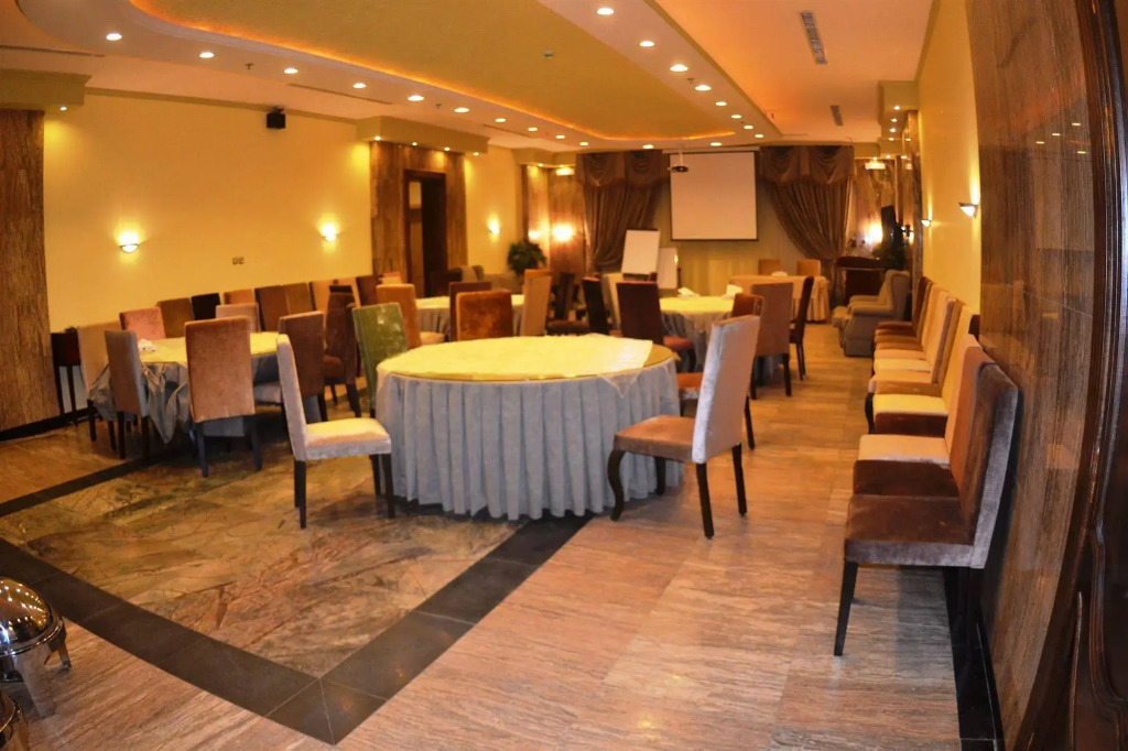 Platinum Park Serviced Apartments
