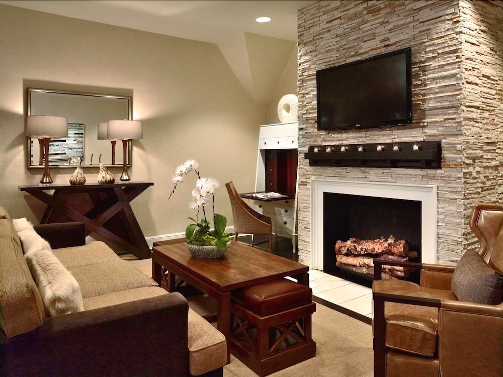 Graylyn Estate