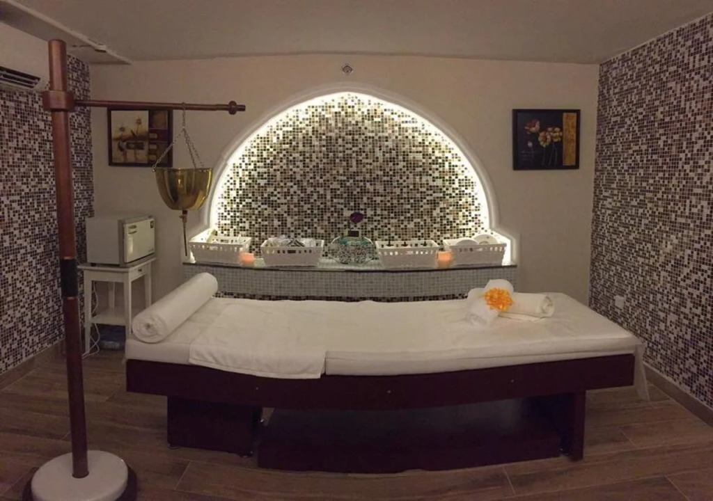 Lotaz hotel suites