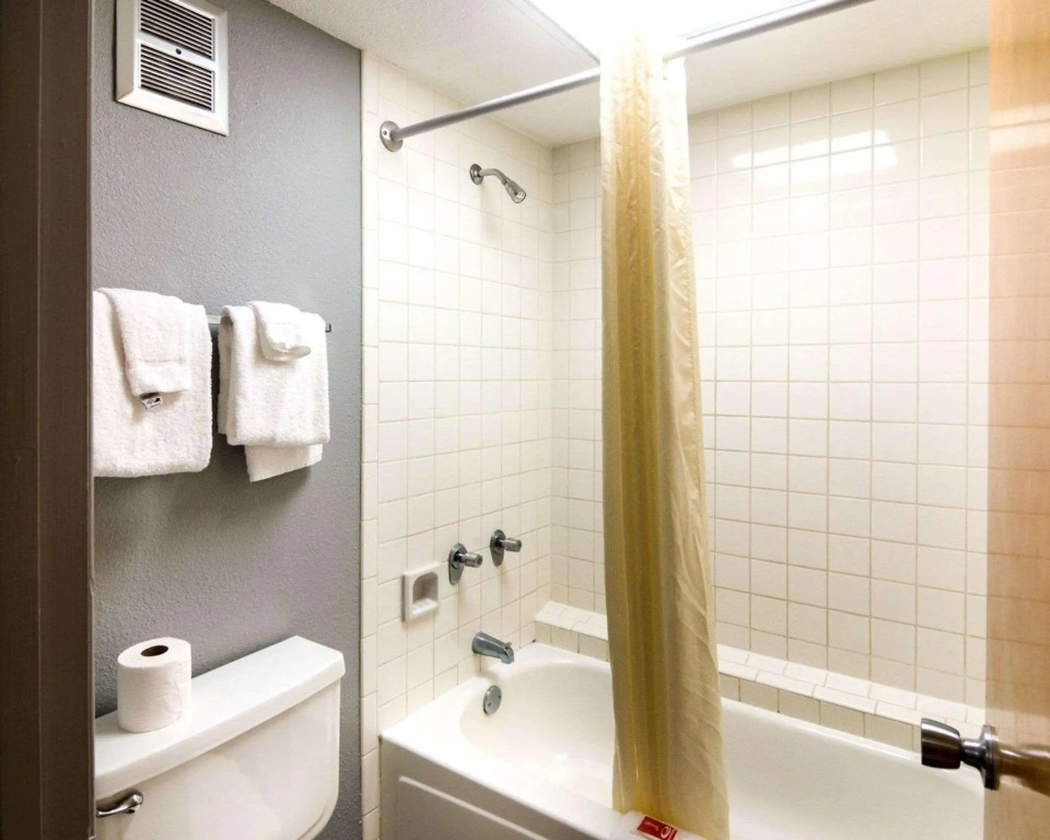 Econo Lodge near Wichita Falls Event Center