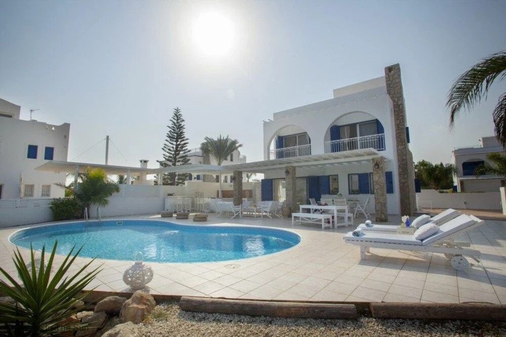 Cyprus Villa Mimosa 1 Gold