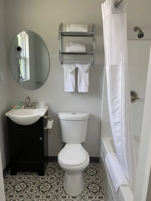 Heritage House Inn