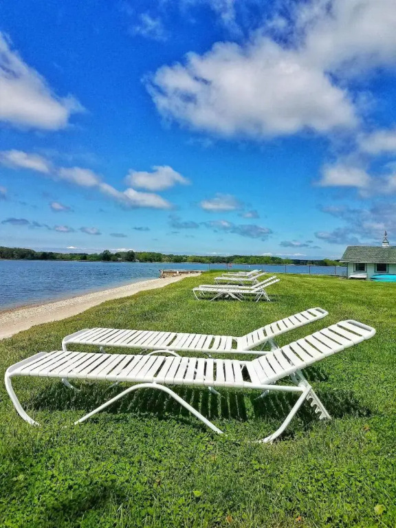 Sandaway Suites & Beach