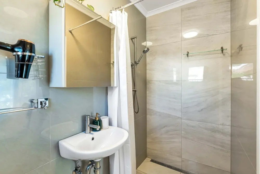 Mimpi Tropics Retreat Holloways Beach